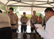 Mako Polres Bombana Tingkatkan Keamanan dengan Pemeriksaan Senjata Api Personil